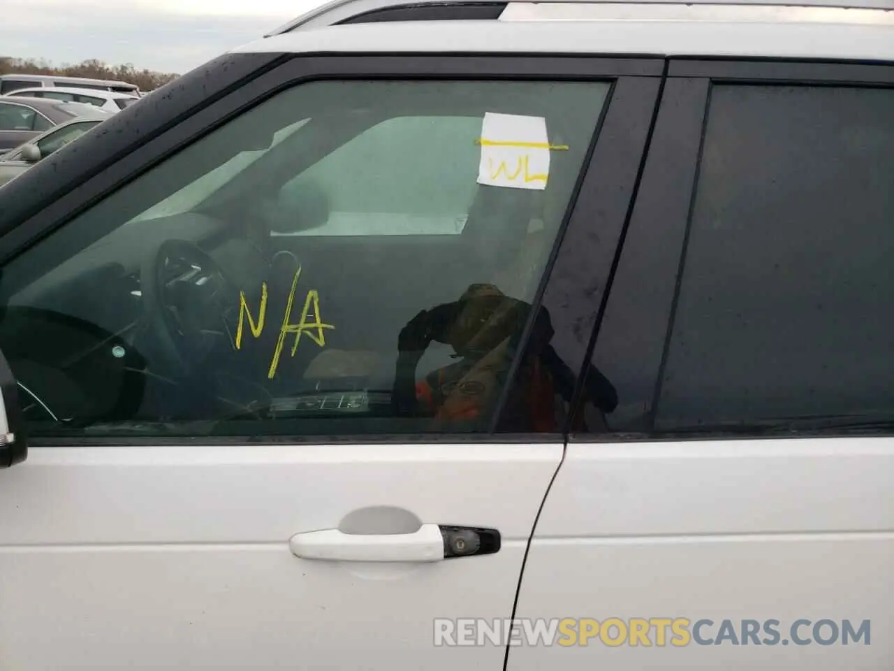 9 fotografías del automóvil dañado SALRR2RV2KA096288 LAND ROVER DISCOVERY 2019