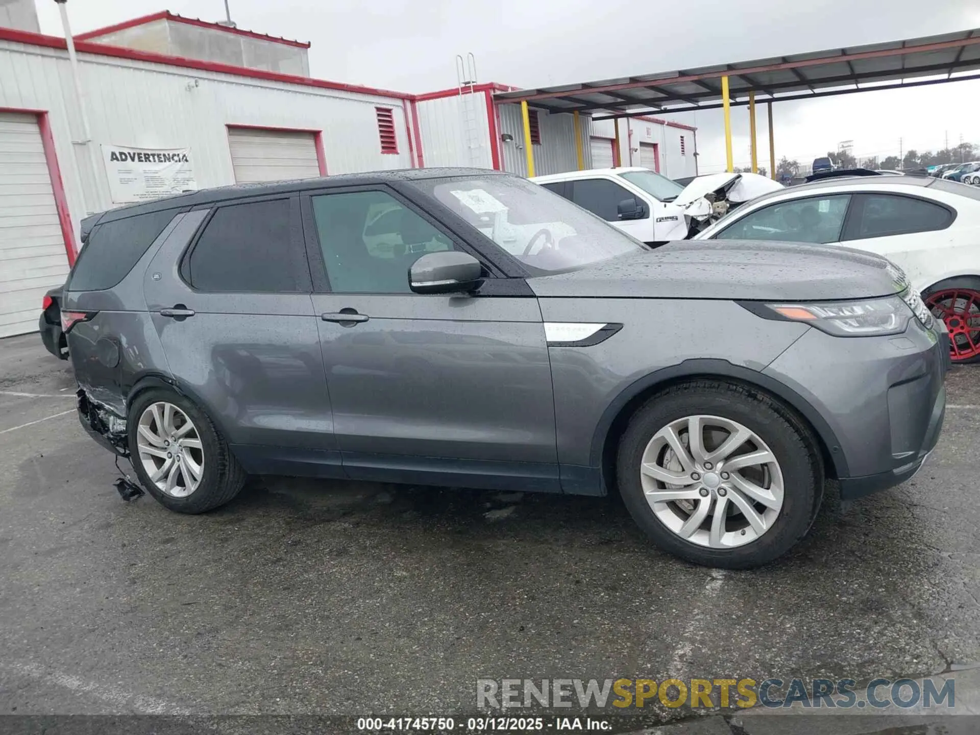 13 fotografías del automóvil dañado SALRR2RV6K2407117 LAND ROVER DISCOVERY 2019
