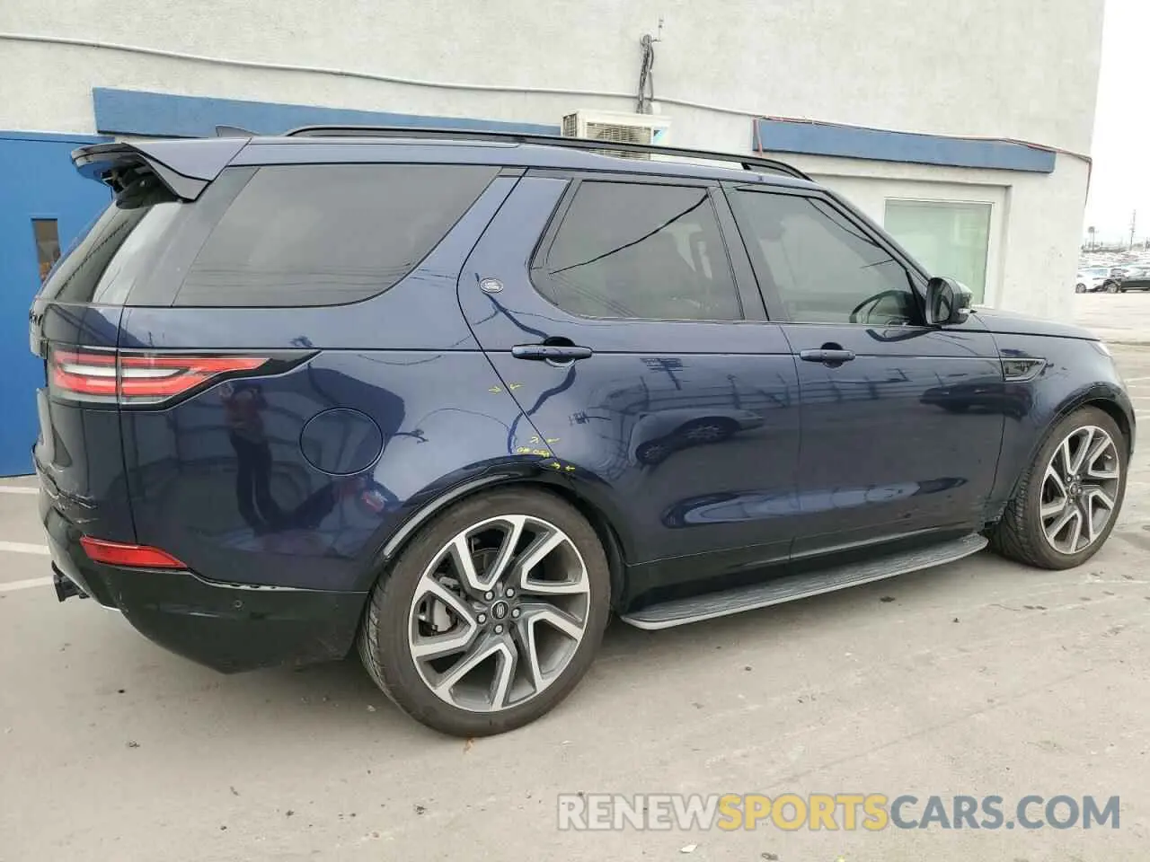 3 fotografías del automóvil dañado SALRT2RK2KA085296 LAND ROVER DISCOVERY 2019