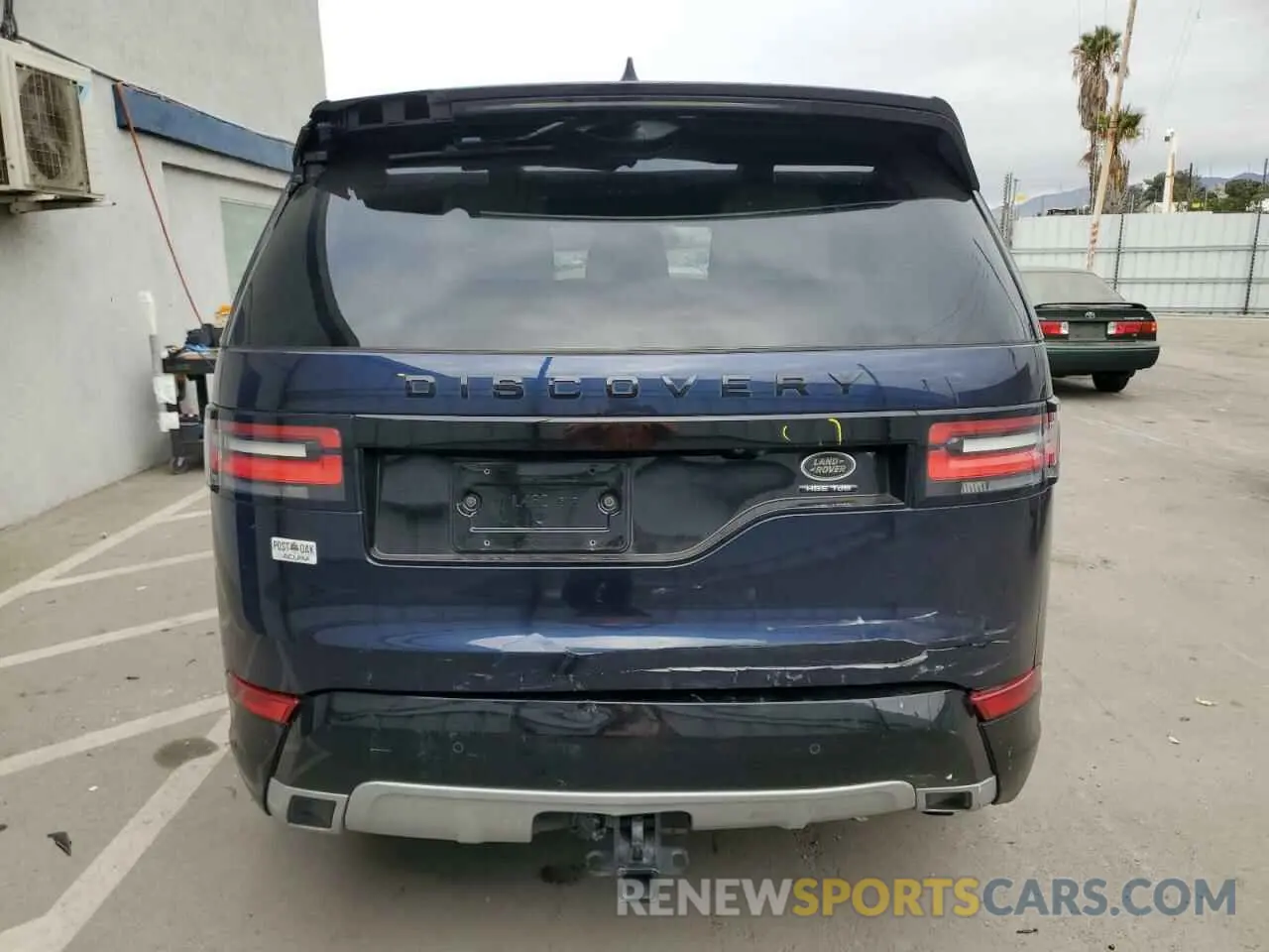 6 fotografías del automóvil dañado SALRT2RK2KA085296 LAND ROVER DISCOVERY 2019