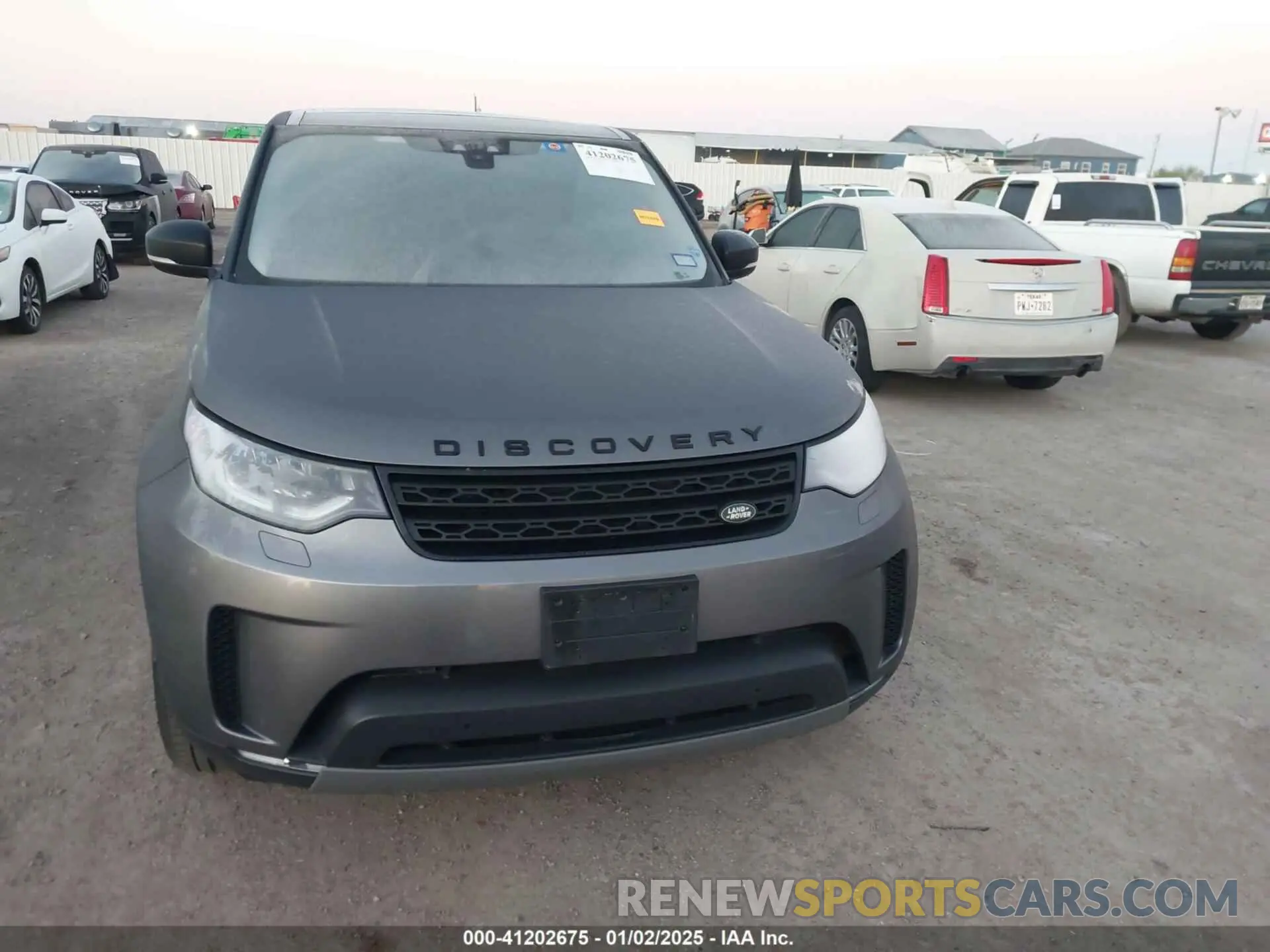 6 fotografías del automóvil dañado SALRT2RV2K2407830 LAND ROVER DISCOVERY 2019