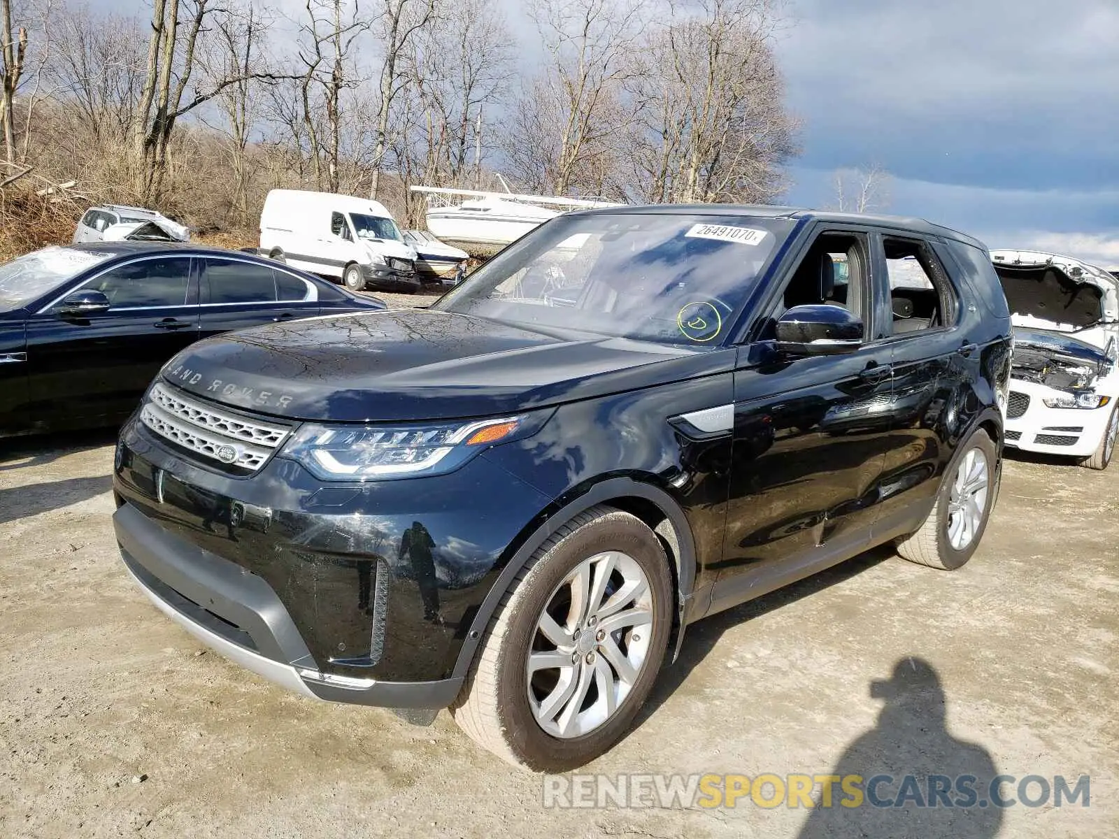 2 fotografías del automóvil dañado SALRT2RV3KA081400 LAND ROVER DISCOVERY 2019
