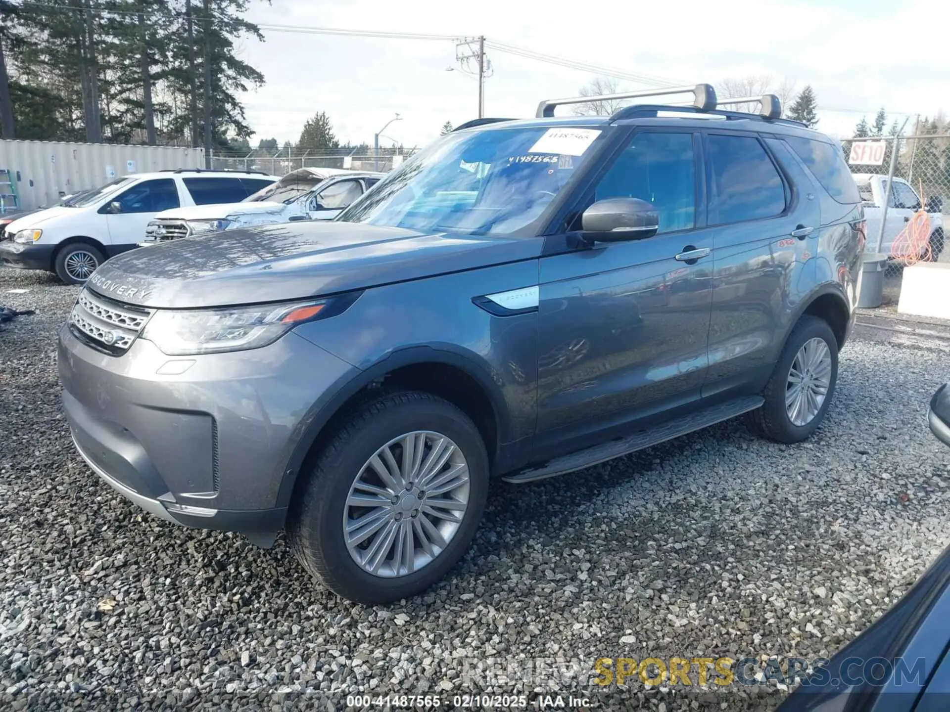 2 fotografías del automóvil dañado SALRT2RV4KA086492 LAND ROVER DISCOVERY 2019
