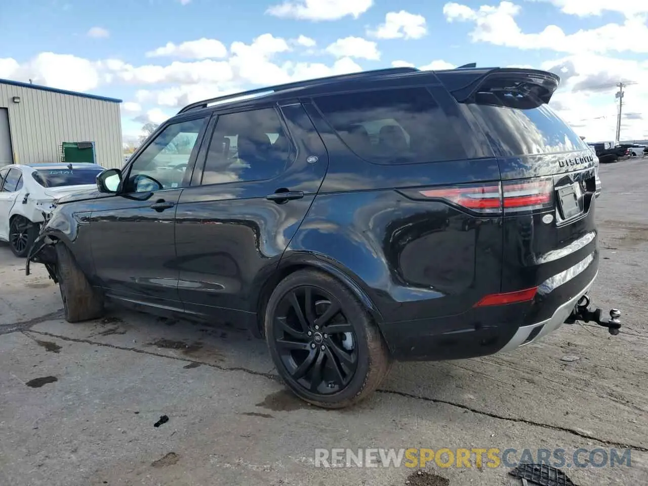 2 fotografías del automóvil dañado SALRT2RV7K2413221 LAND ROVER DISCOVERY 2019