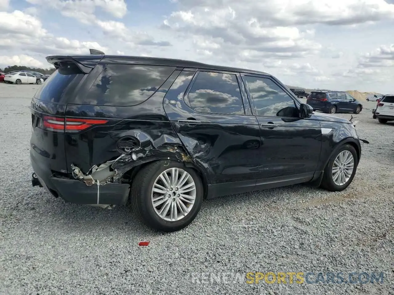 3 fotografías del automóvil dañado SALRT2RVXK2414315 LAND ROVER DISCOVERY 2019