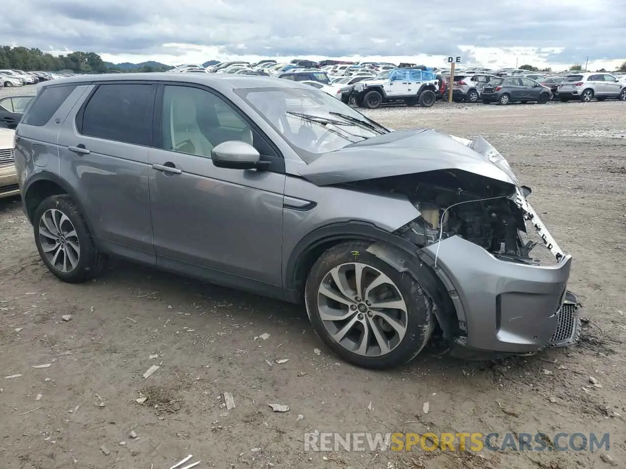 4 fotografías del automóvil dañado SALCJ2FX4LH862887 LAND ROVER DISCOVERY 2020