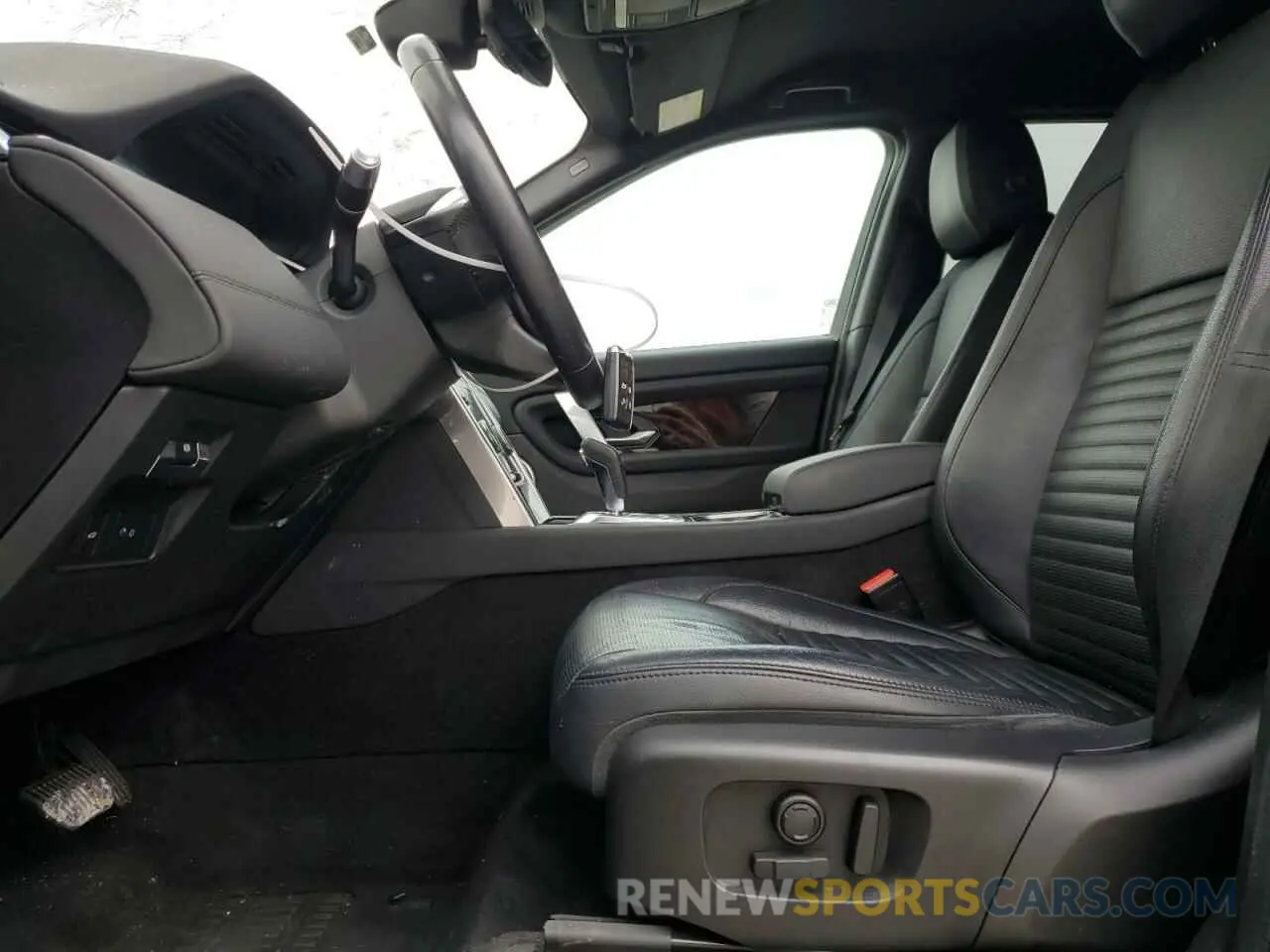 7 fotografías del automóvil dañado SALCJ2FX5LH845967 LAND ROVER DISCOVERY 2020