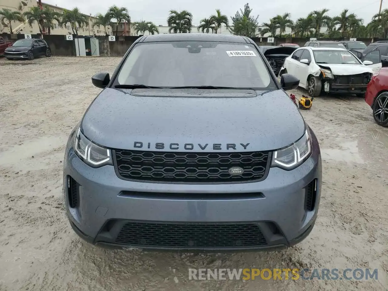 5 fotografías del automóvil dañado SALCJ2FX8LH861709 LAND ROVER DISCOVERY 2020
