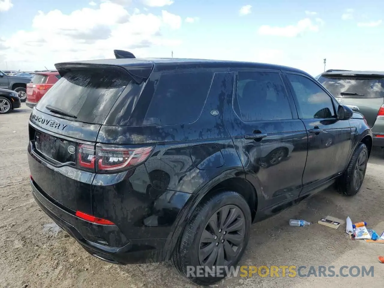 3 fotografías del automóvil dañado SALCL2FX2LH833088 LAND ROVER DISCOVERY 2020