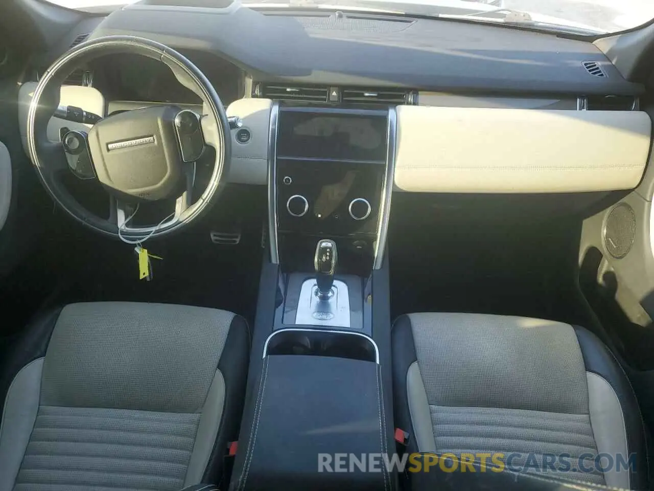 8 fotografías del automóvil dañado SALCL2FX2LH833088 LAND ROVER DISCOVERY 2020