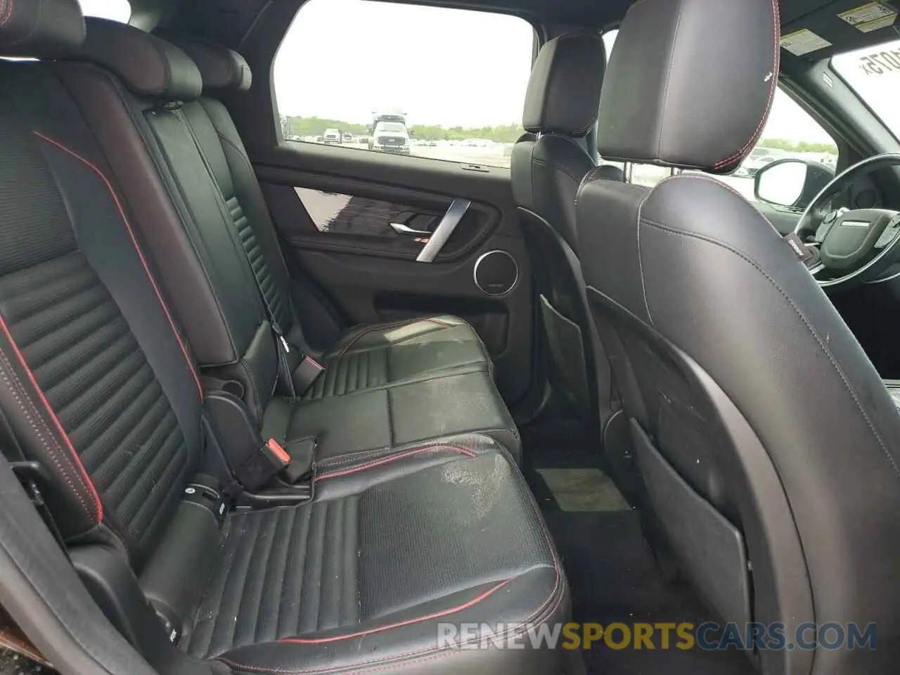 11 fotografías del automóvil dañado SALCL2FX3LH862003 LAND ROVER DISCOVERY 2020