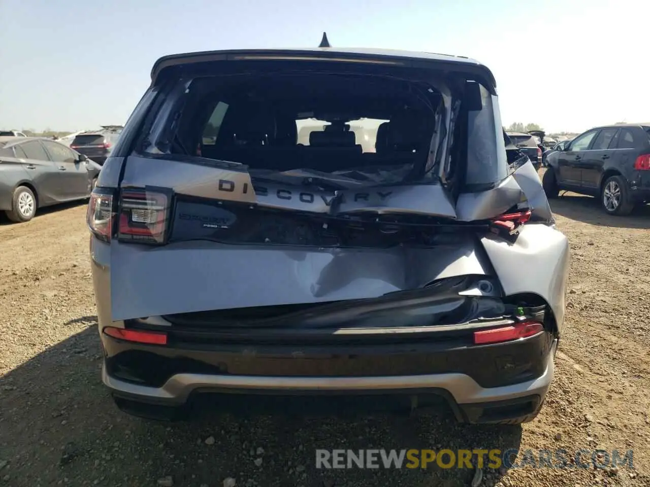 6 fotografías del automóvil dañado SALCL2FX6LH880205 LAND ROVER DISCOVERY 2020