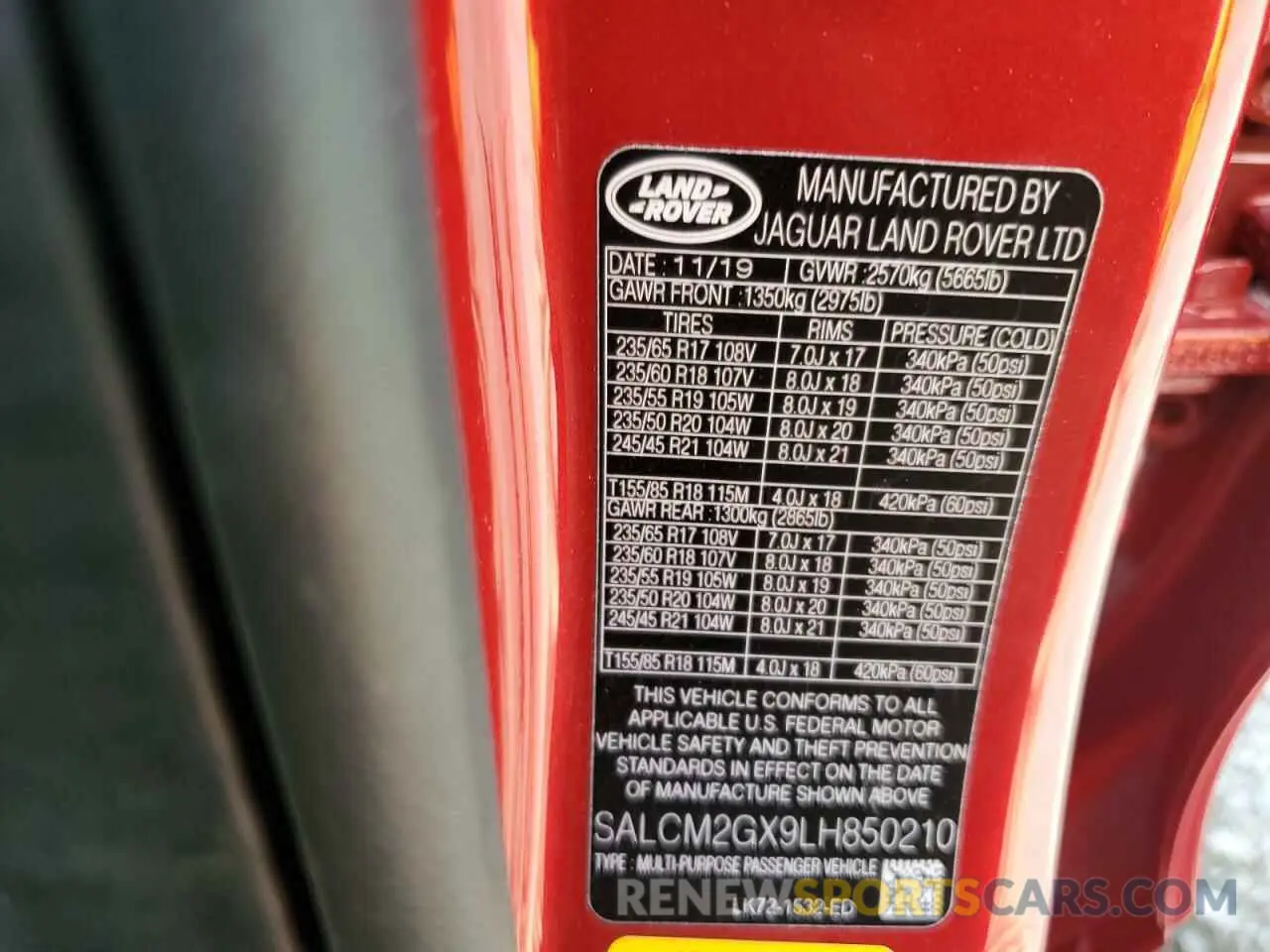13 fotografías del automóvil dañado SALCM2GX9LH850210 LAND ROVER DISCOVERY 2020