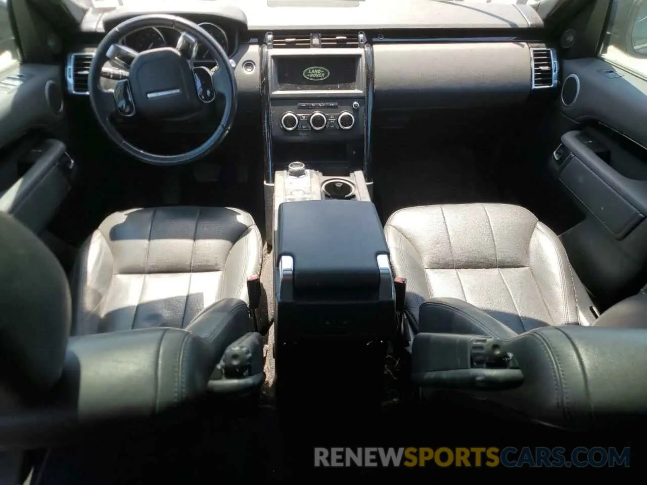 8 fotografías del automóvil dañado SALRG2RV1L2423197 LAND ROVER DISCOVERY 2020
