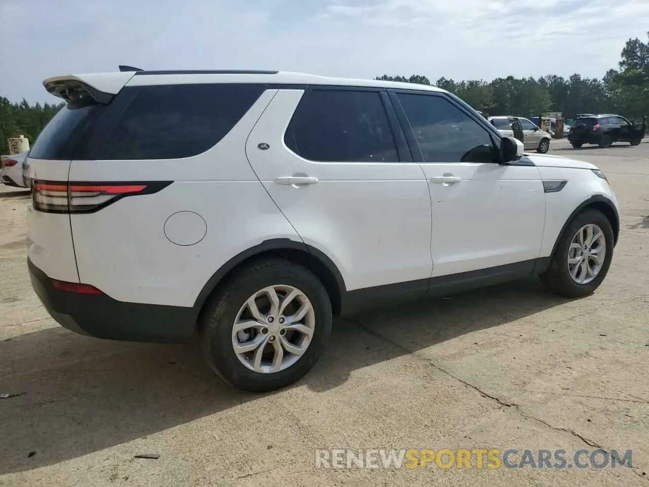 3 fotografías del automóvil dañado SALRG2RV2L2429333 LAND ROVER DISCOVERY 2020
