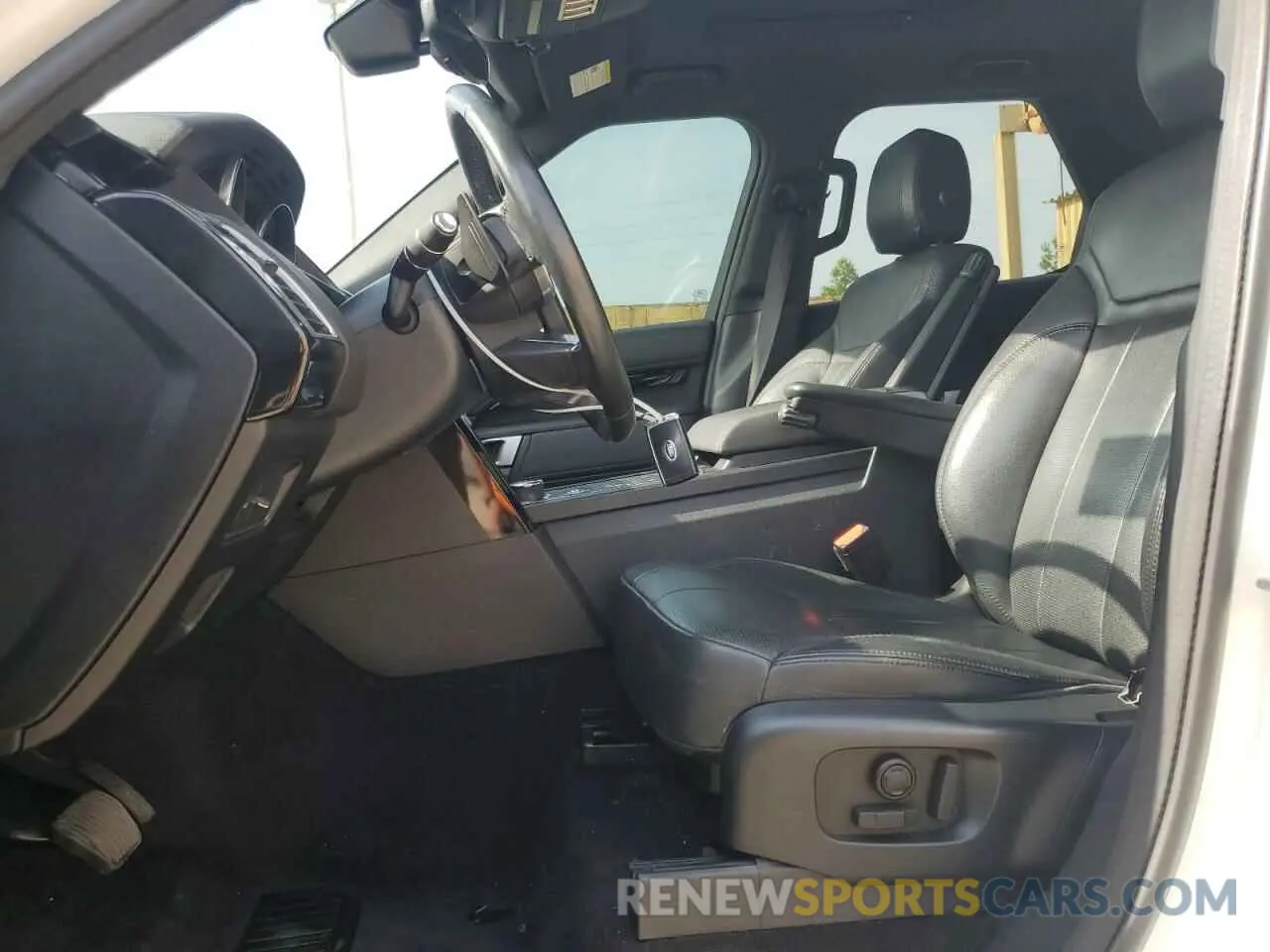 7 fotografías del automóvil dañado SALRG2RV2L2429333 LAND ROVER DISCOVERY 2020