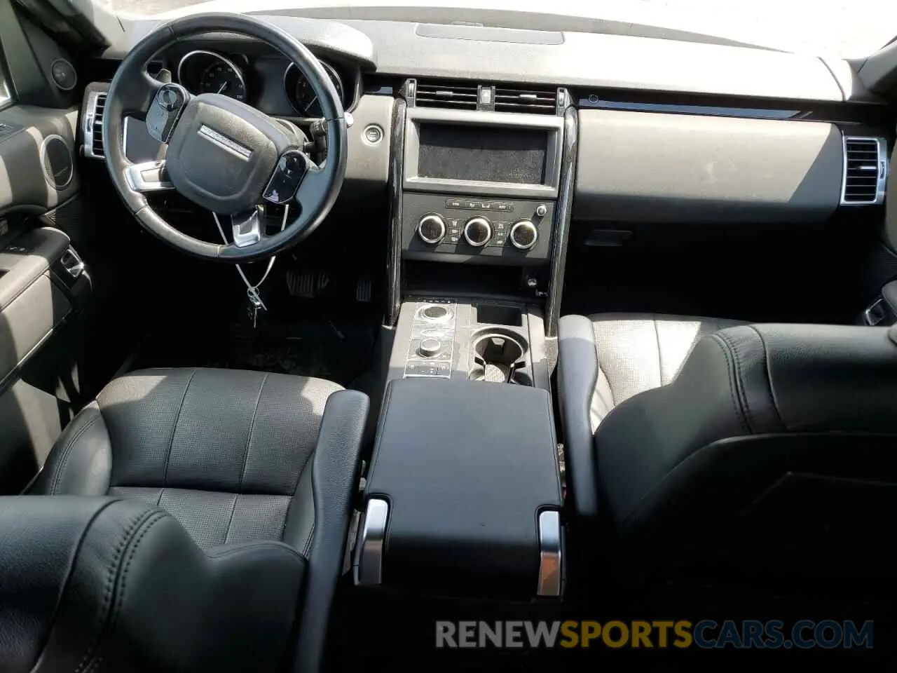 8 fotografías del automóvil dañado SALRG2RV4L2431312 LAND ROVER DISCOVERY 2020