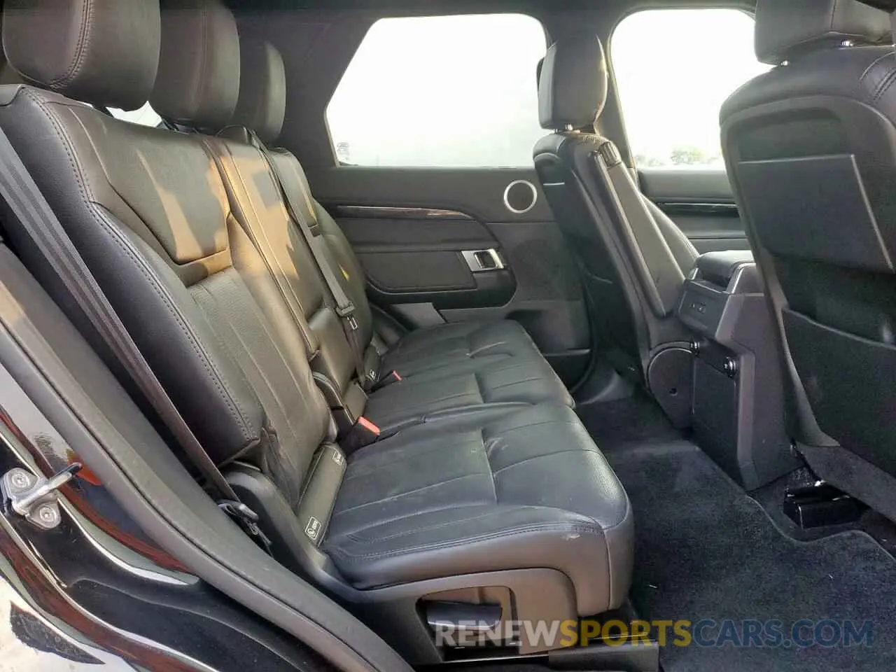 11 fotografías del automóvil dañado SALRG2RV5L2425356 LAND ROVER DISCOVERY 2020