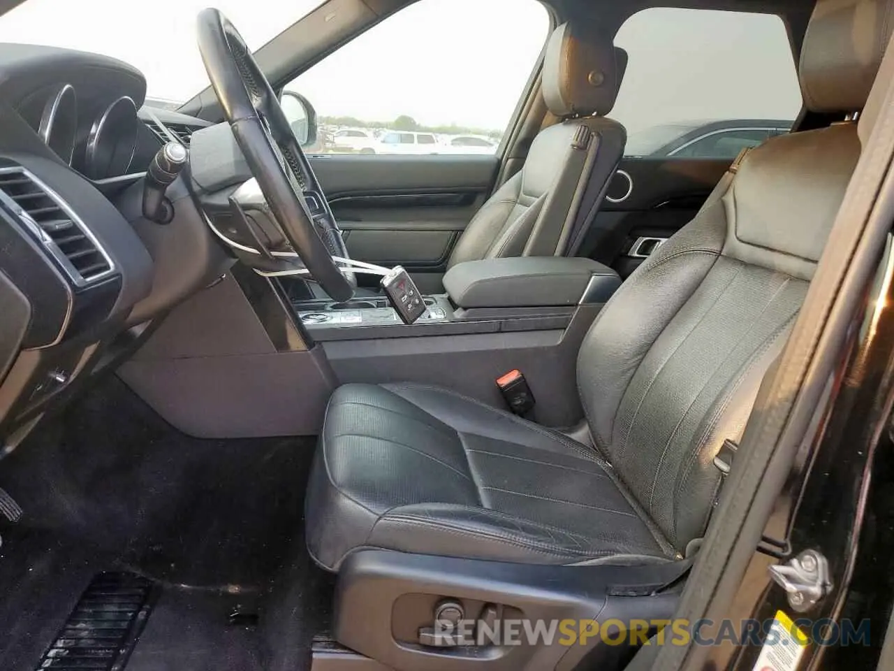 7 fotografías del automóvil dañado SALRG2RV5L2425356 LAND ROVER DISCOVERY 2020