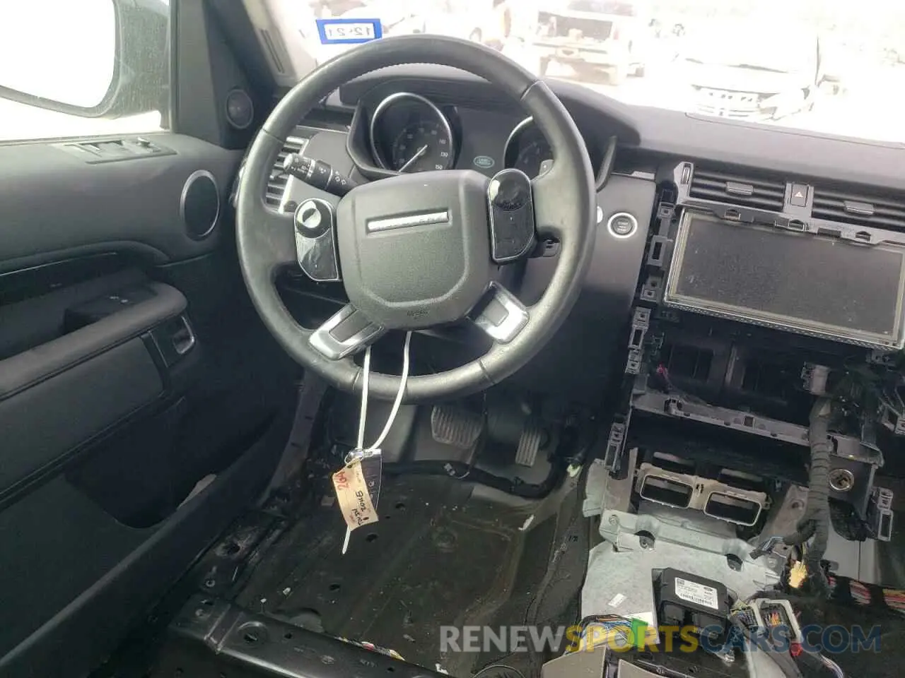 9 fotografías del automóvil dañado SALRG2RV8L2428980 LAND ROVER DISCOVERY 2020