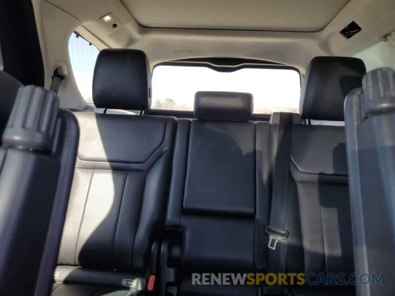 10 fotografías del automóvil dañado SALRG2RV9L2428325 LAND ROVER DISCOVERY 2020