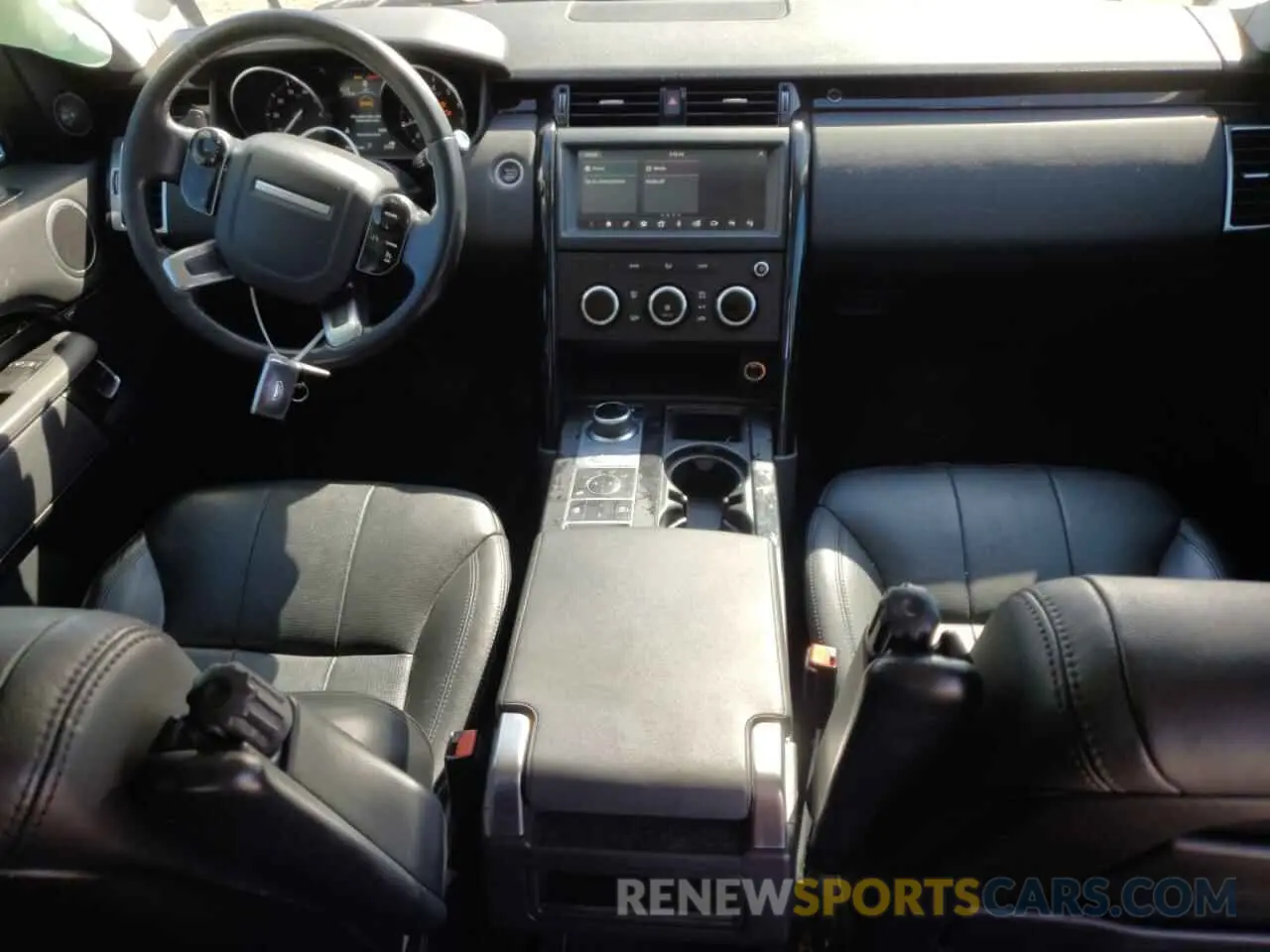 8 fotografías del automóvil dañado SALRG2RV9L2428325 LAND ROVER DISCOVERY 2020
