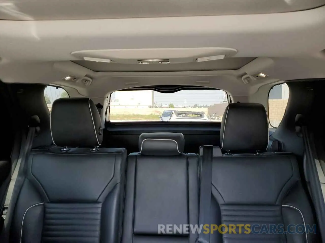 10 fotografías del automóvil dañado SALRR2RV0L2432824 LAND ROVER DISCOVERY 2020