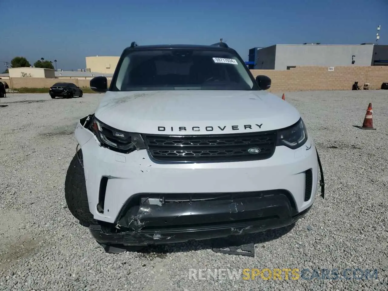 5 fotografías del automóvil dañado SALRR2RV0L2432824 LAND ROVER DISCOVERY 2020