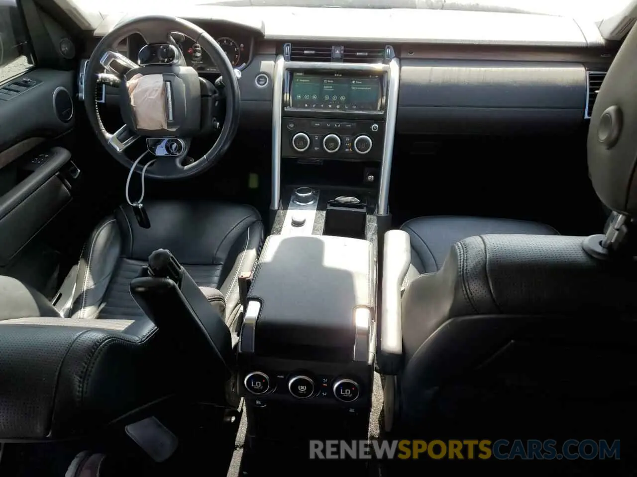 8 fotografías del automóvil dañado SALRR2RV0L2432824 LAND ROVER DISCOVERY 2020