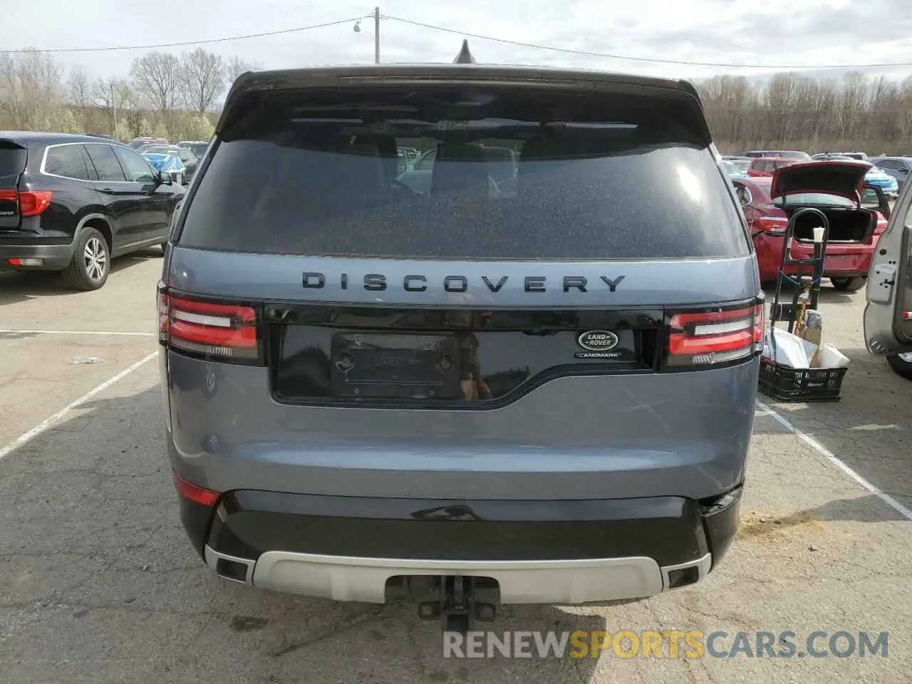 6 fotografías del automóvil dañado SALRU2RV0L2432837 LAND ROVER DISCOVERY 2020