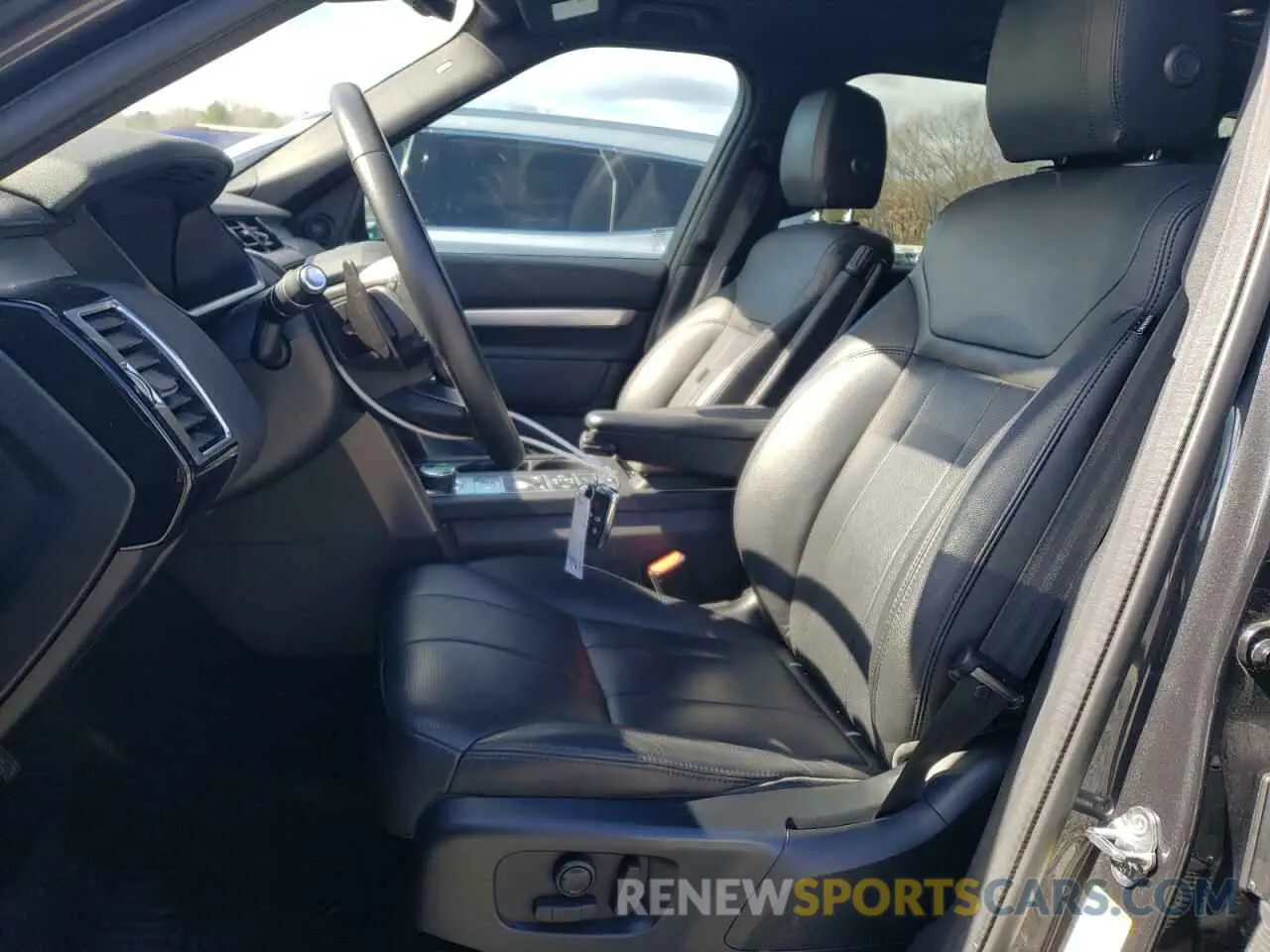 7 fotografías del automóvil dañado SALRU2RV1L2442129 LAND ROVER DISCOVERY 2020