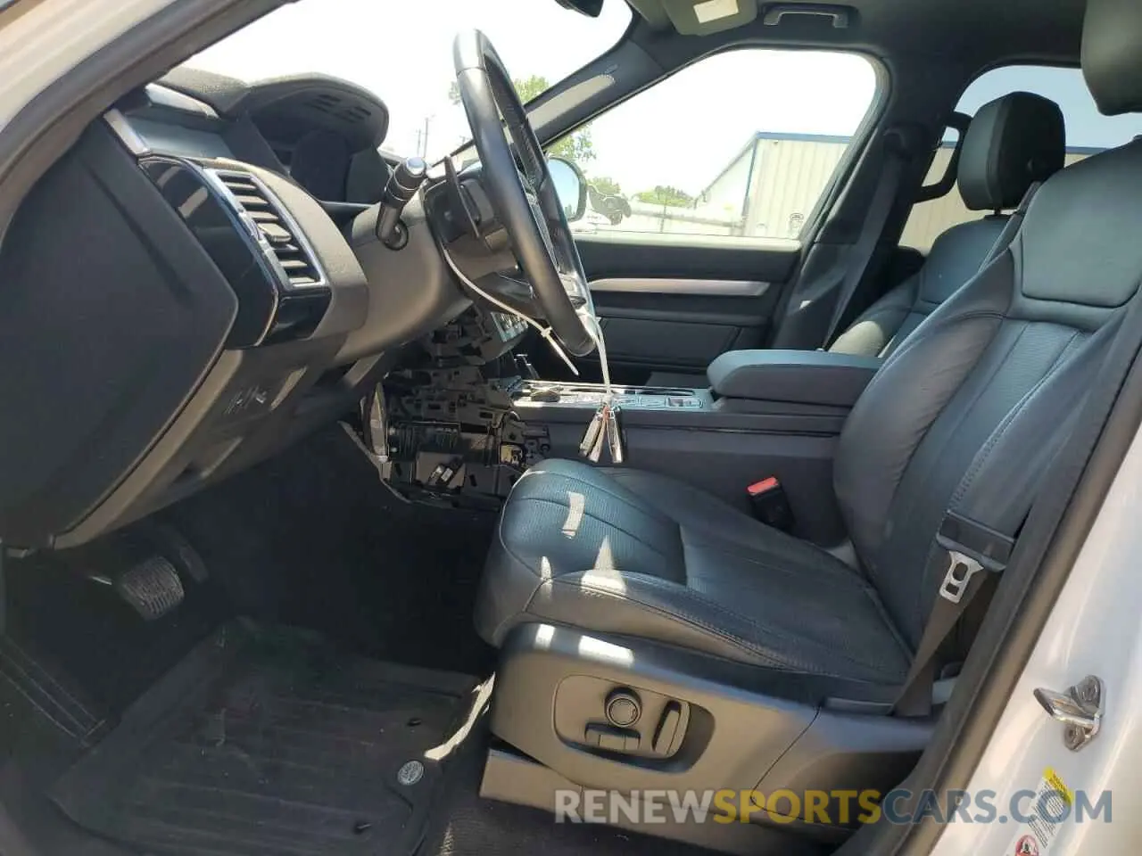 7 fotografías del automóvil dañado SALRU2RV2L2420043 LAND ROVER DISCOVERY 2020