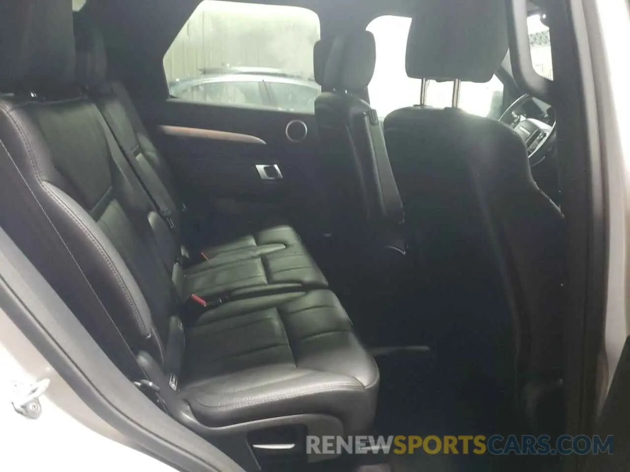 10 fotografías del automóvil dañado SALRU2RV9L2436403 LAND ROVER DISCOVERY 2020