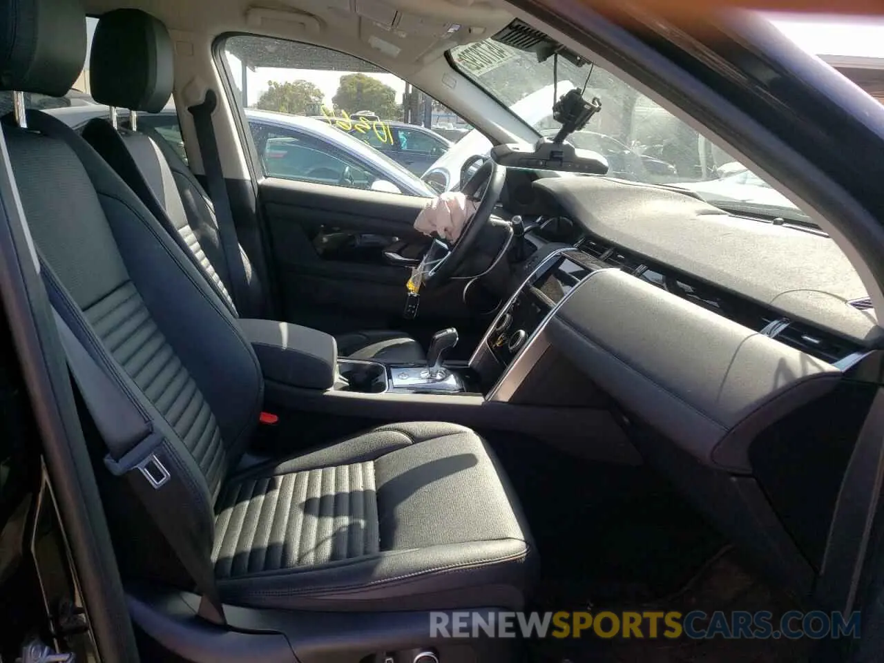 5 fotografías del automóvil dañado SALCJ2FX5MH884060 LAND ROVER DISCOVERY 2021