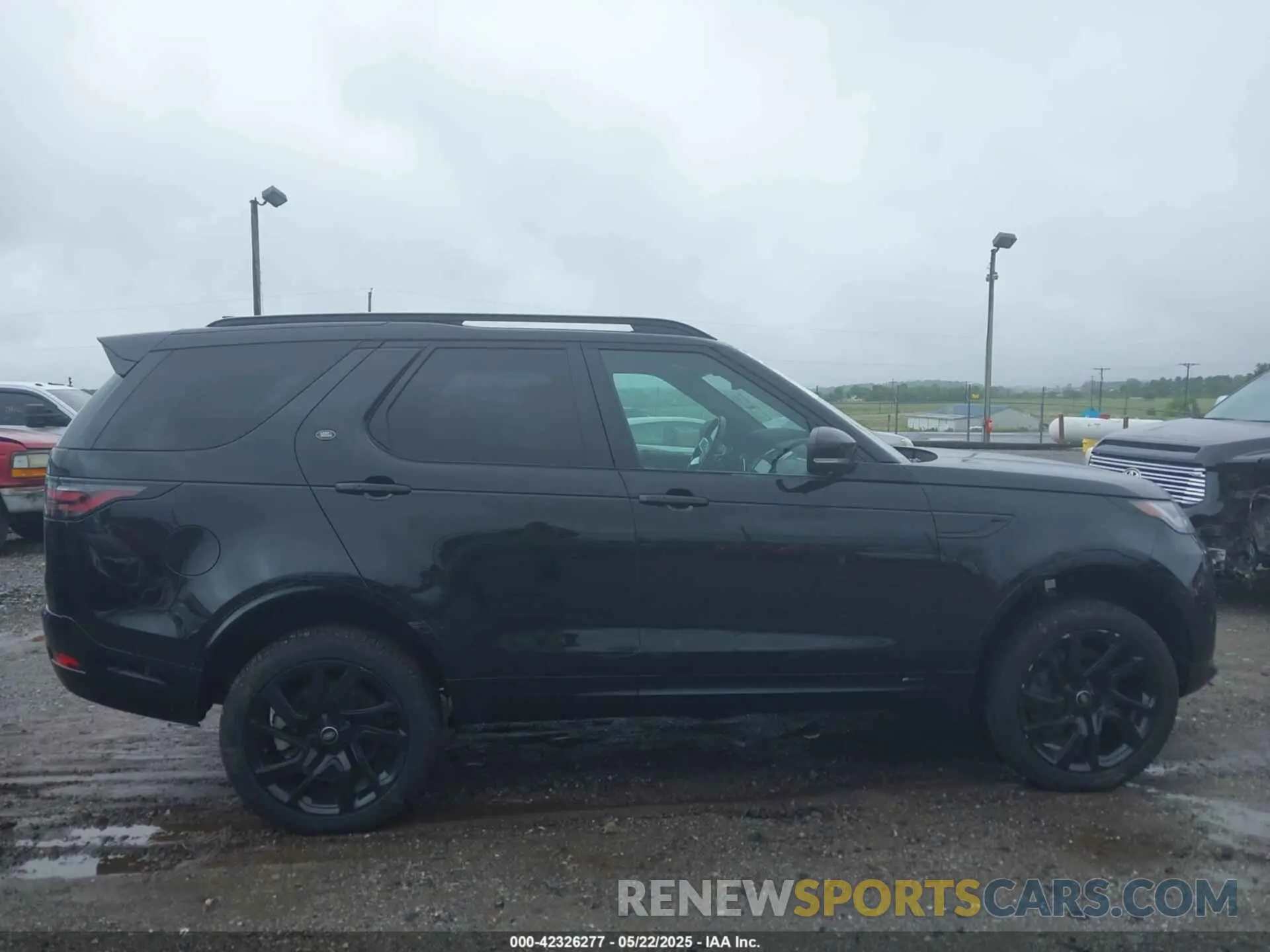 6 fotografías del automóvil dañado SALRM4RU5M2452392 LAND ROVER DISCOVERY 2021