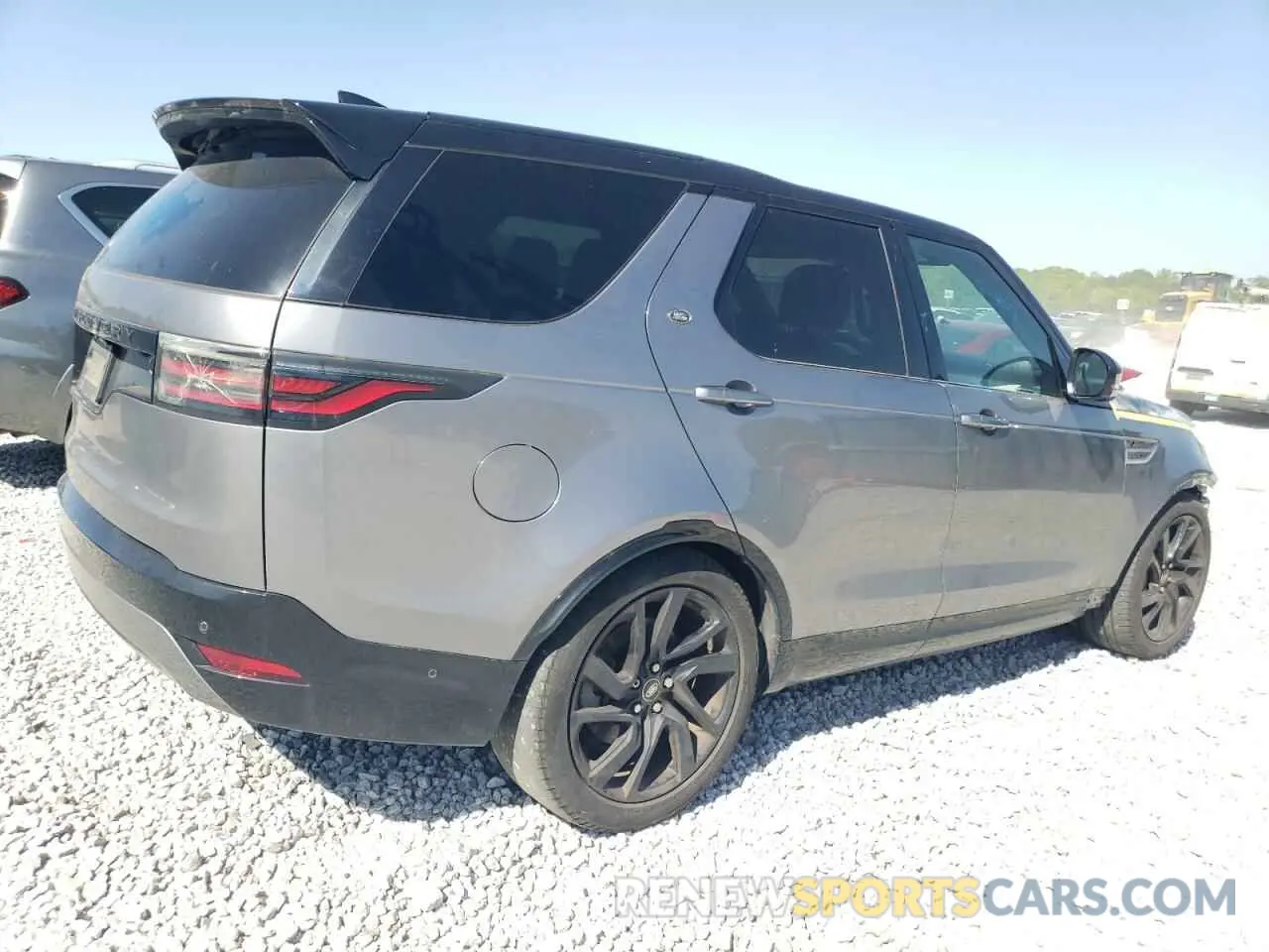 3 fotografías del automóvil dañado SALRT2RX4M2448979 LAND ROVER DISCOVERY 2021