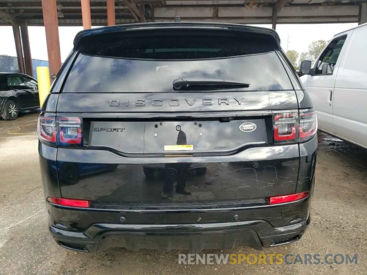 6 fotografías del automóvil dañado SALCL2FX3NH909260 LAND ROVER DISCOVERY 2022