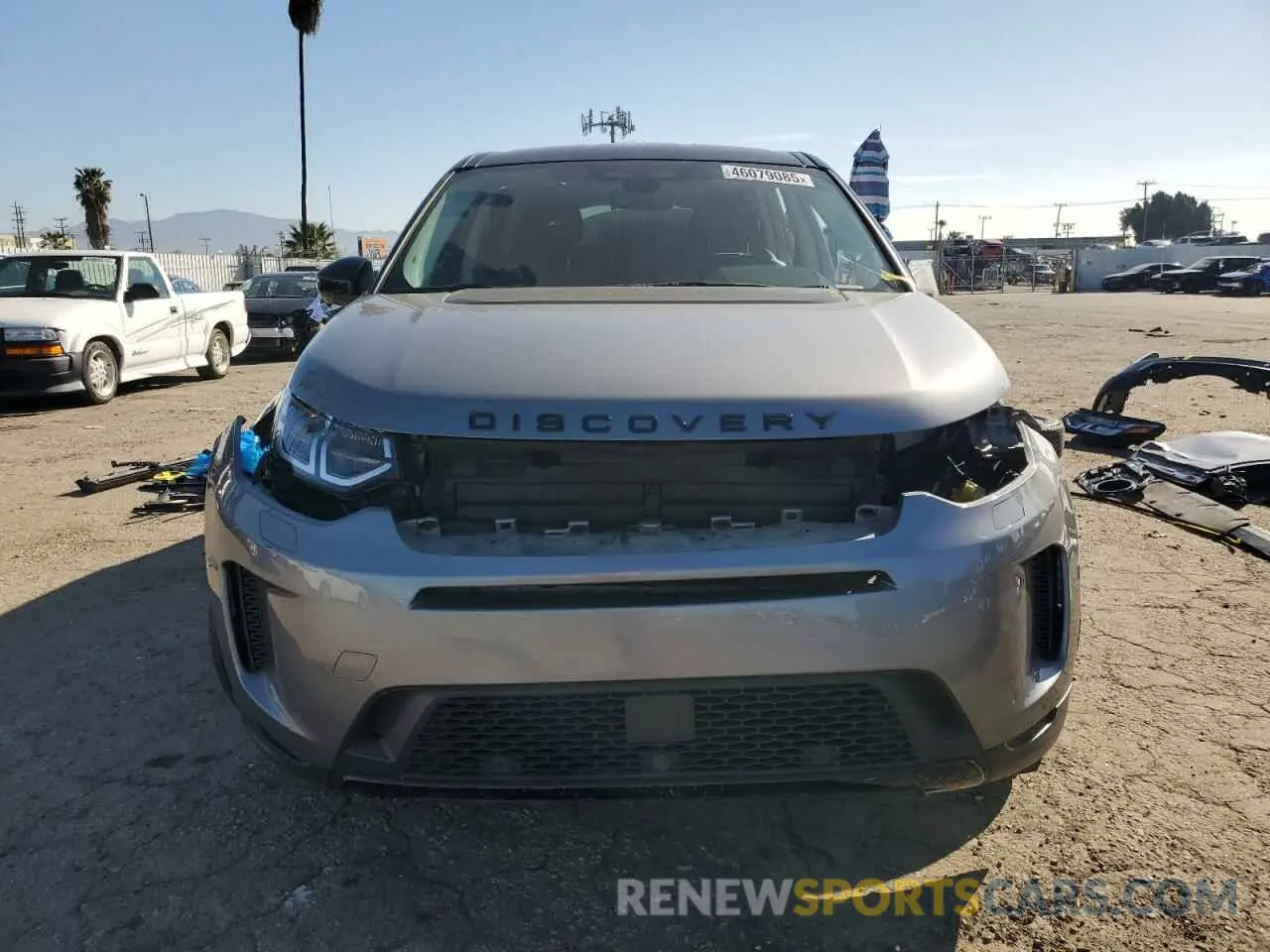 5 fotografías del automóvil dañado SALCJ2FX9PH324420 LAND ROVER DISCOVERY 2023