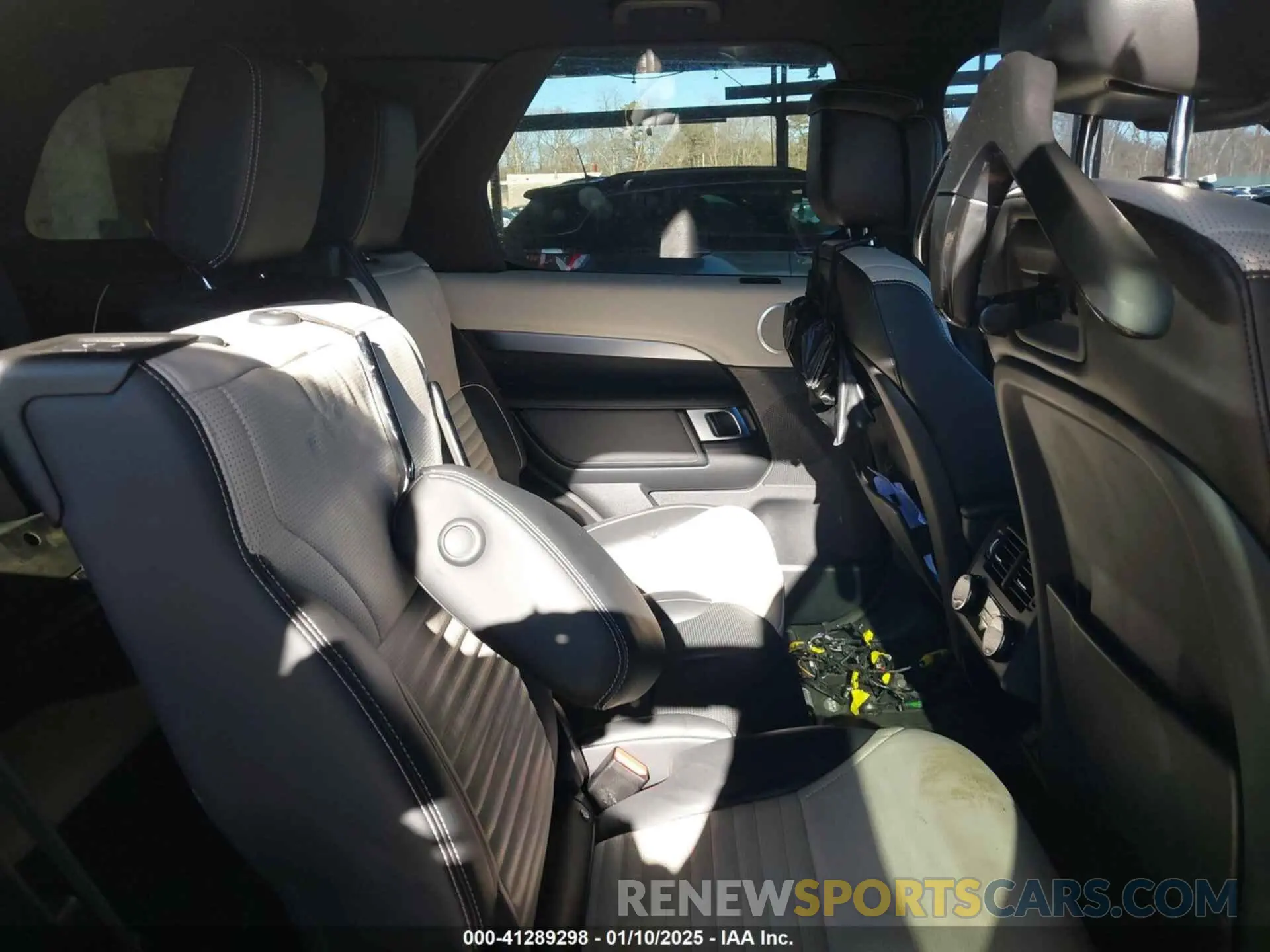 8 fotografías del automóvil dañado SALRM4EU4P2473325 LAND ROVER DISCOVERY 2023