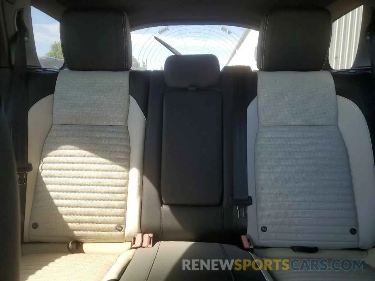 10 fotografías del automóvil dañado SALCL2FX1RH347297 LAND ROVER DISCOVERY 2024