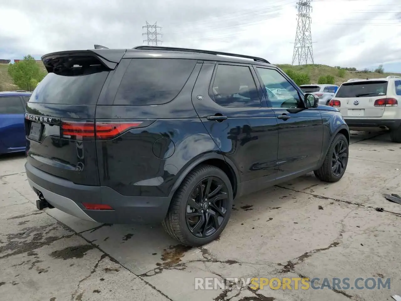 3 fotografías del automóvil dañado SALRJ2EXXR2499423 LAND ROVER DISCOVERY 2024