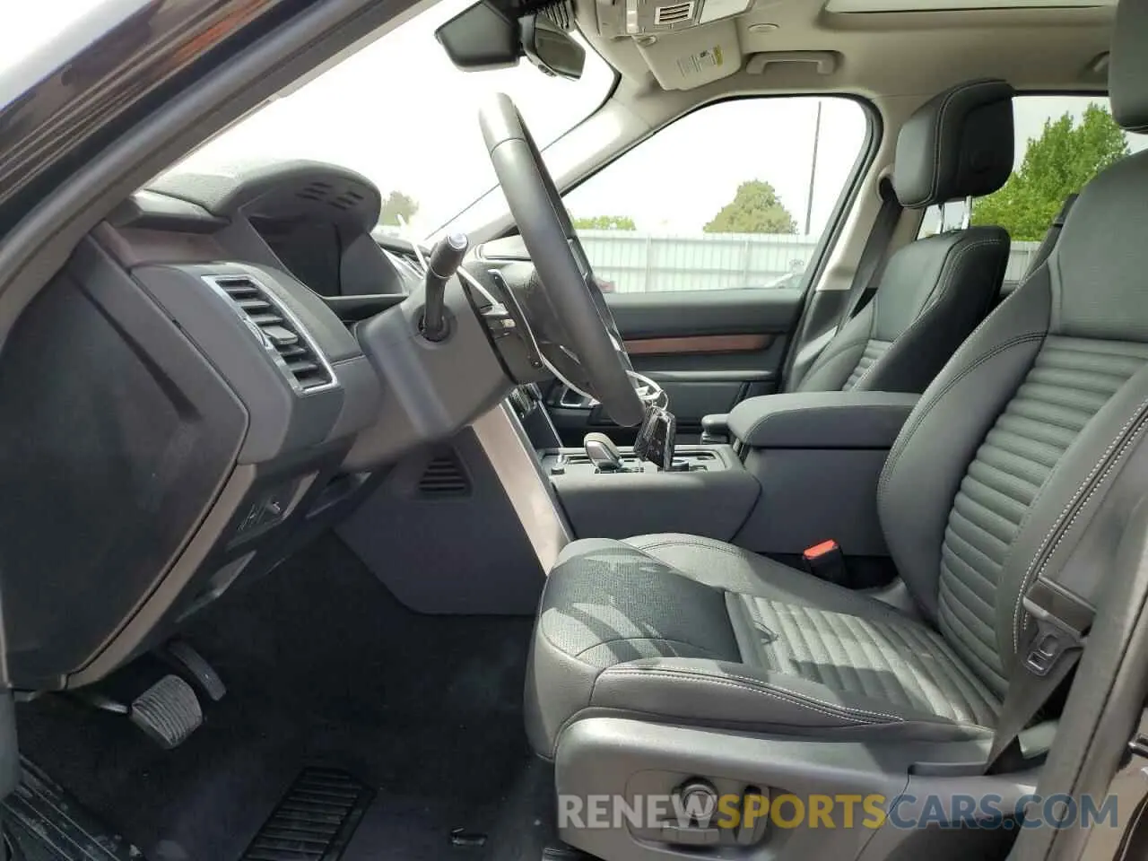 7 fotografías del automóvil dañado SALRJ2EXXR2499423 LAND ROVER DISCOVERY 2024
