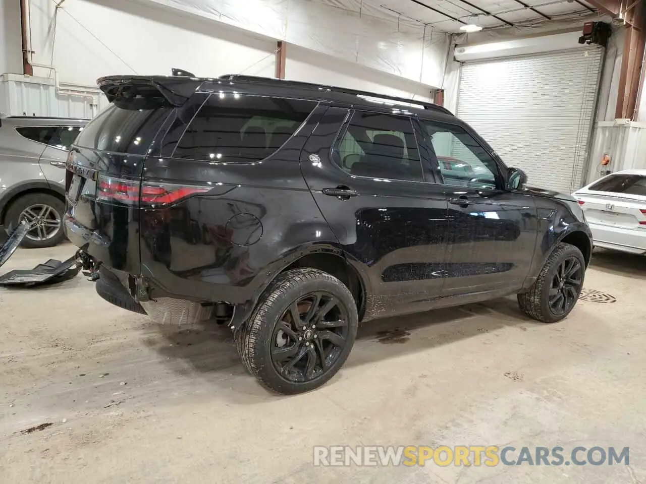 3 fotografías del automóvil dañado SALRL2EX9R2491677 LAND ROVER DISCOVERY 2024