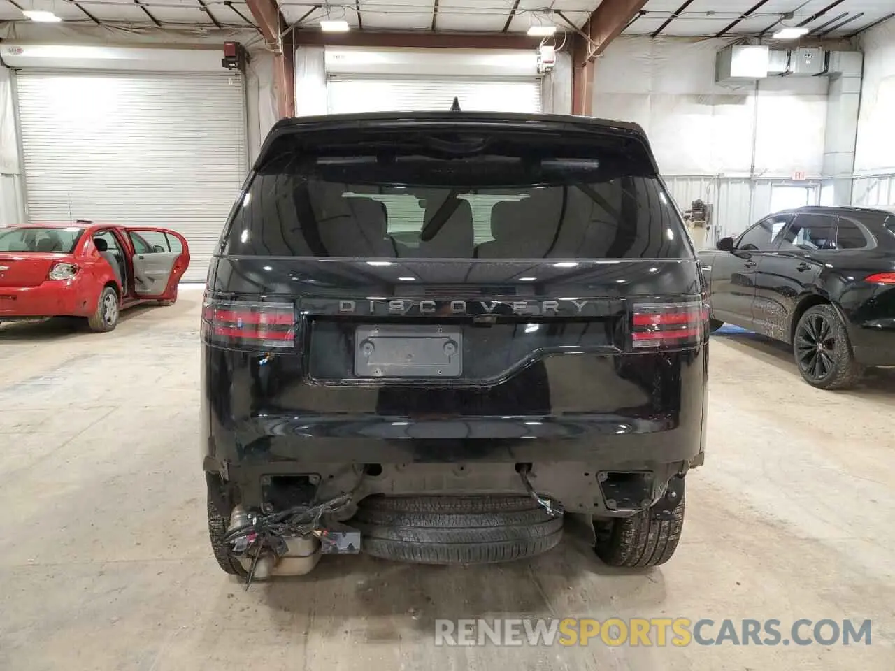 6 fotografías del automóvil dañado SALRL2EX9R2491677 LAND ROVER DISCOVERY 2024