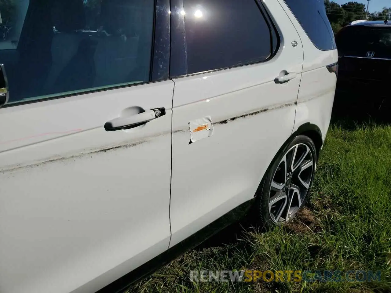 12 fotografías del automóvil dañado SALRW4EU0R2487736 LAND ROVER DISCOVERY 2024