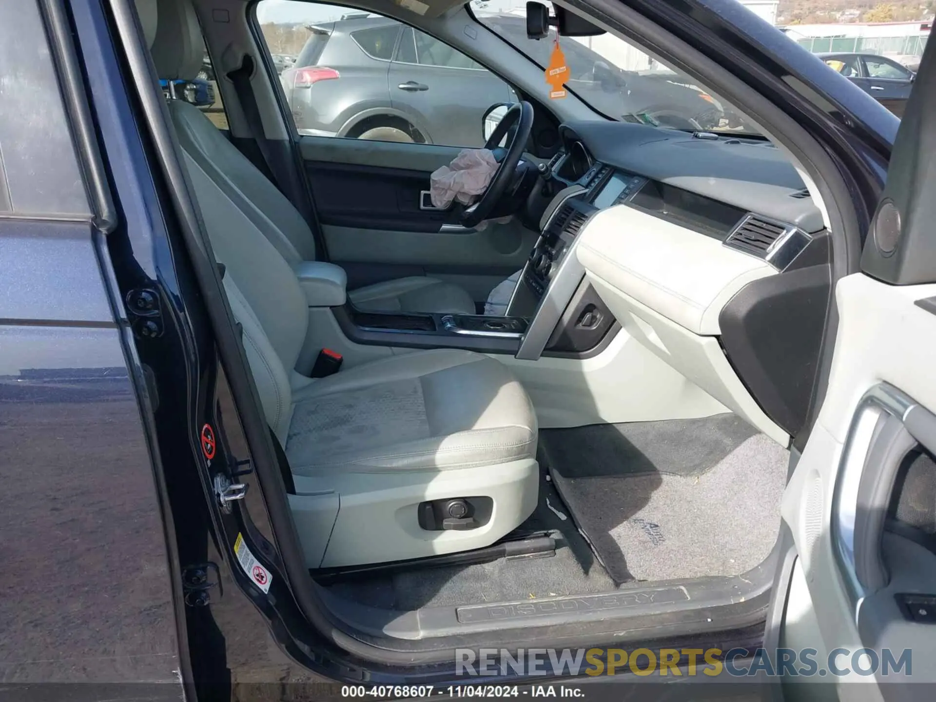 5 fotografías del automóvil dañado SALCP2FX5KH792863 LAND ROVER DISCOVERY SPORT 2019