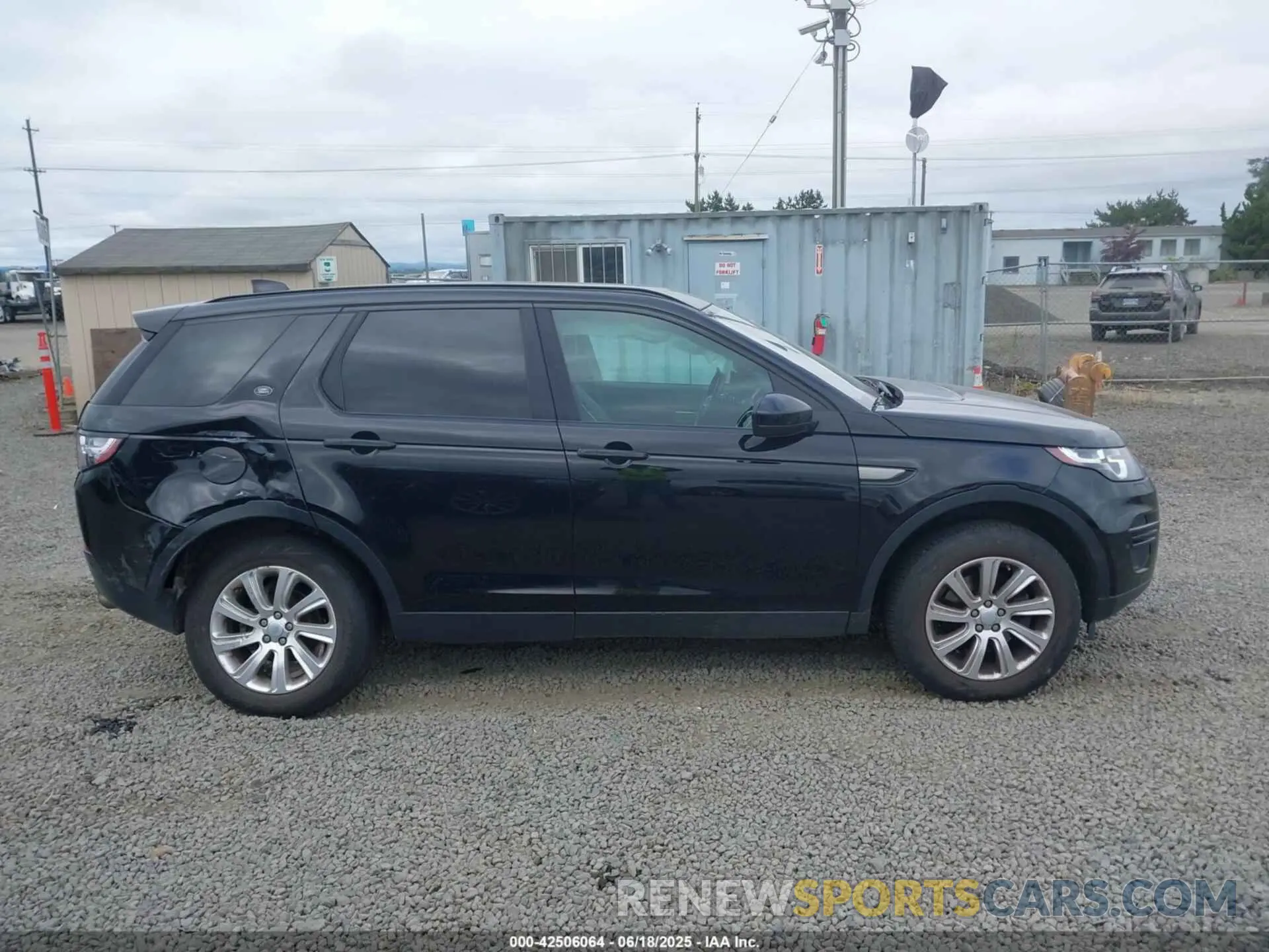 14 fotografías del automóvil dañado SALCP2FX7KH811591 LAND ROVER DISCOVERY SPORT 2019