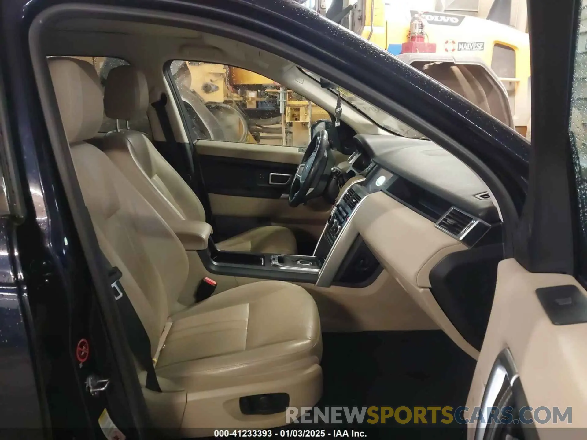 5 fotografías del automóvil dañado SALCR2FXXKH808145 LAND ROVER DISCOVERY SPORT 2019
