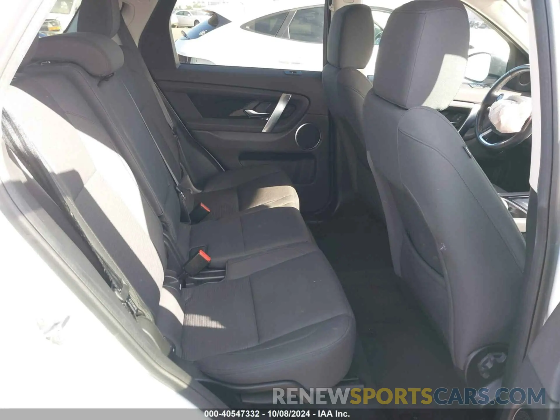 8 fotografías del automóvil dañado SALCK2FX3LH839050 LAND ROVER DISCOVERY SPORT 2020