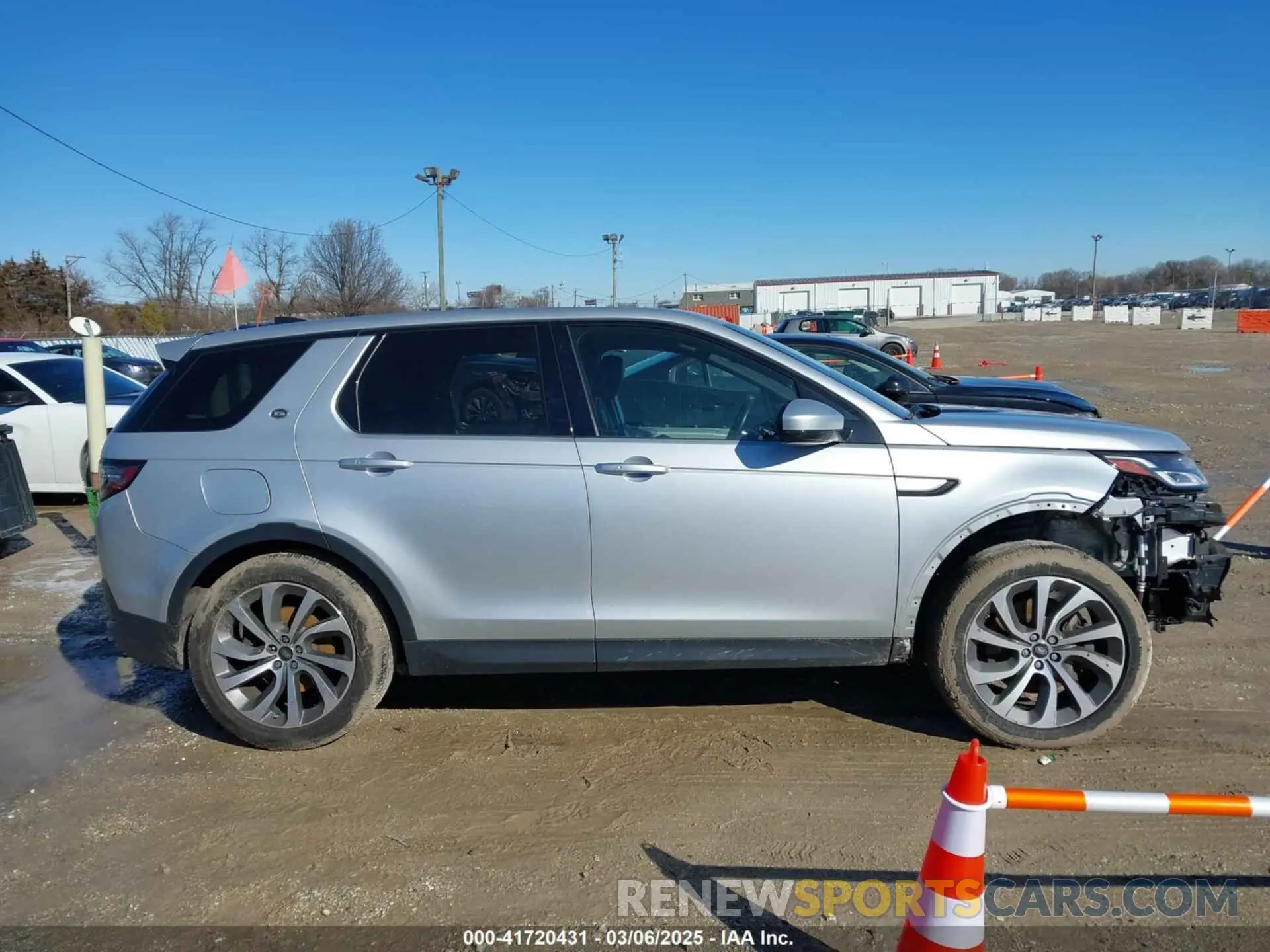 14 fotografías del automóvil dañado SALCP2FX8LH839952 LAND ROVER DISCOVERY SPORT 2020